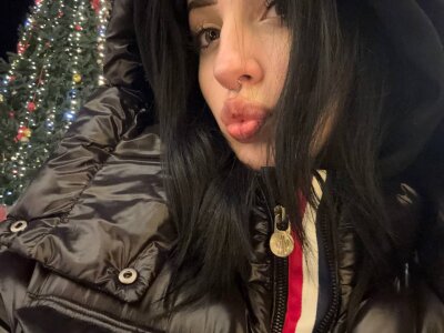 ForeTiff Holiday Strip Under the Lights Pic 4