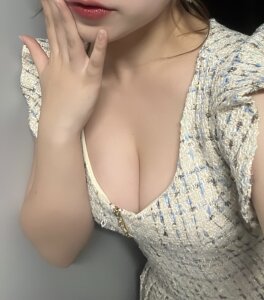 LUNA_115: Public ( 2 фото)