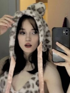 _KittyShy_ Public  3. fénykép