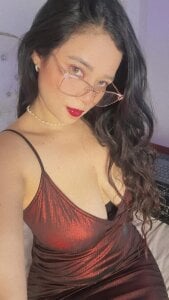 SaraHarrlow Selfie! Pic 7