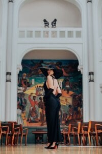 ElleDiane Glamorous and elegant Elle Pic 6