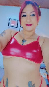 noa__01 kullanıcısının Sexy red albümü -  2 fotoğraf