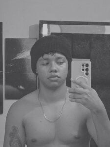 Robertmiller21 x: davidporte20 Hình 4