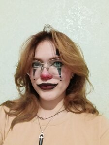 RedheadCuti Public Hình