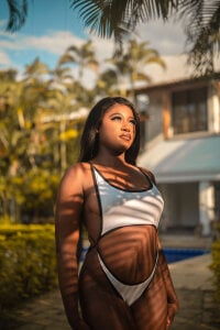 ValeriaRioz: very sexy pool day ( 3 фото)