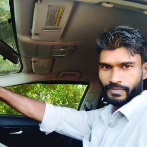 GuyAloneLk Public Foto