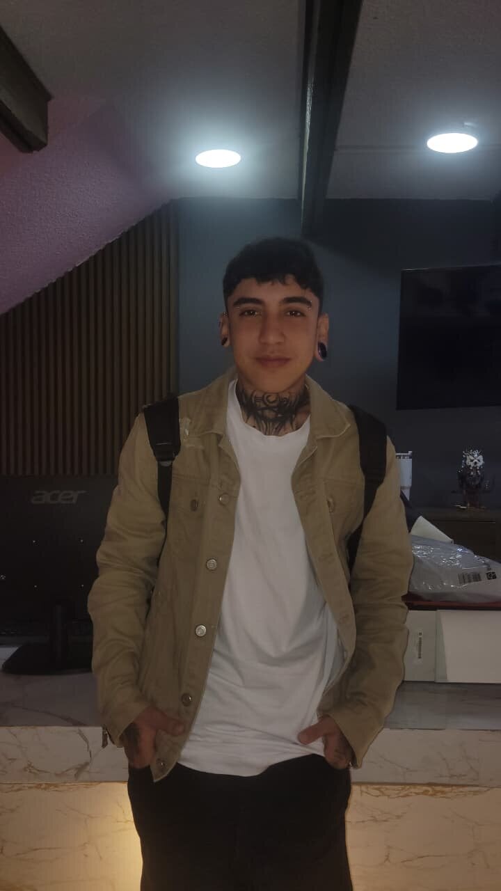 MarkOlsenn immagine di tendenza 8167