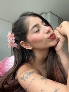 alissaowens_ 🌸🌸 Pic