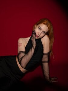 AngelicRice HOT RED Pic 3