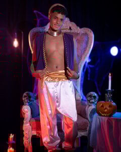 Valentino_Thompson Halloween 🎃 Pic 4