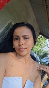 Daniela_Cruz_ A pleasure to meet you ❤ Pic 3