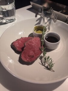 MAIKA_pyon Public Hình 5