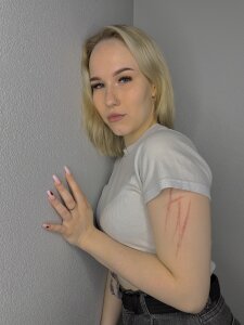 EllaGarrison