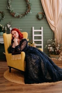 _AliceHart_ Public Pic