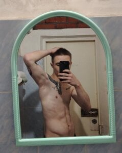 LEO__MILLER: Public ( 2 фото)