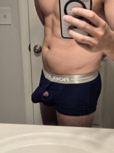 69MAV69 Public Foto 4