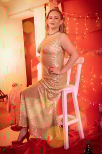 Charlot_milf Merry christmas Pic 7