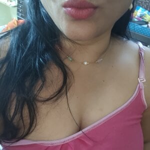 Anusri_359359 Public 사진 4