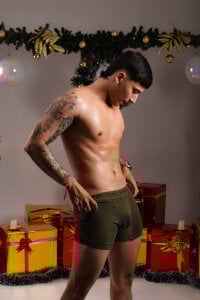 Damian23__ Merry Christmas guys Pic