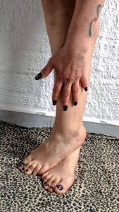 Trinityy__ Yesterday I took a break to do some repairs on my nails and get a little prettier 🌸🥰😘💋 Foto 5