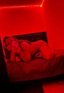 sofia_montclair sexy Pic 3