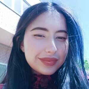 OdellaDaines Public Pic