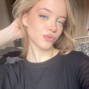 Dear_Tessa Public Foto 4