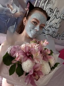 CheekySashaCharm Keep me in your heart💌 Pic 4