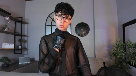 Noah_dupont_ Office Seduction🔥 Pic 2