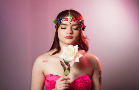 AlinaVoos The Strength of Subtlety Pic 6