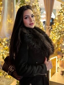 ChloeDevine Upgrade complete: Hotter version 😅 Pic 5