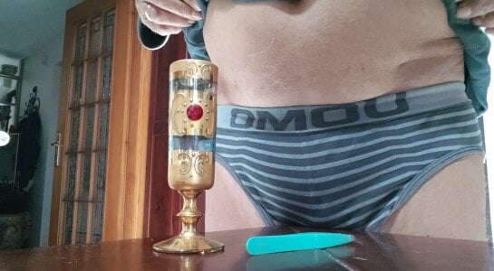 jhonschen's Fondo calice che allarga il mio prepuzio Sex Photo 9