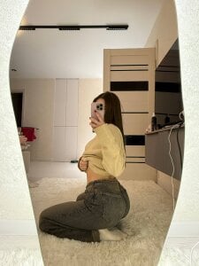 Shinelopannn small cloud☁️ Hình