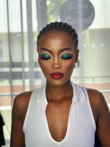 ZENDAYA_CASTING GLAM 💄 Pic 2