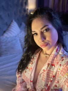 AmyKaiya Public Pic 5