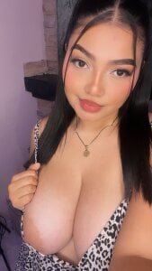 ArianaRougee Natural Beauty Uncovered Εικόνα 3