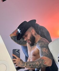 Frank_Farrell Your fantasy Pic 4