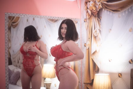 MegaBoobsDeee Public Pic 3