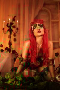 LissaDupont ✨🔥🍃POSION IVY...YOU WON'T RESIST MY CHARM🍃🔥✨ Pic