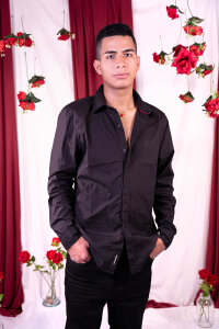 ❤️‍🔥 Be my Valentine. Behave. od Noah_Greenhartt  snímek