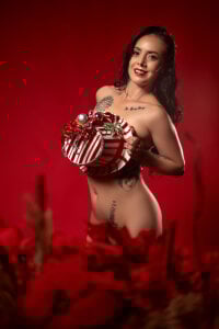 AndreaValencia Santa Can’t Resist 🎅🏻 Pic 5