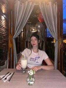 Mia_Heartt Public Pic 8