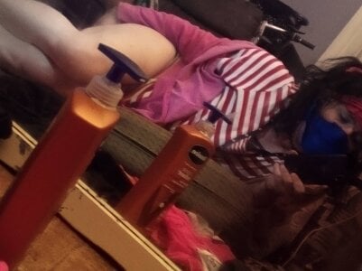 Valarie83 Public Pic 9