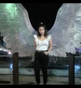 tara20_ Public Pic 2