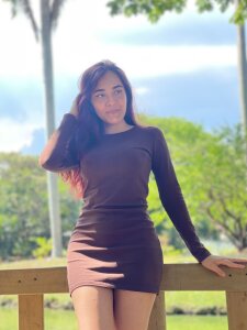 Kira_Bloom01 I`m Kira صورة واحدة|Kira_Bloom01 I`m Kira صورتان|Kira_Bloom01 I`m Kira  3 صور|Kira_Bloom01 I`m Kira  3 صورة