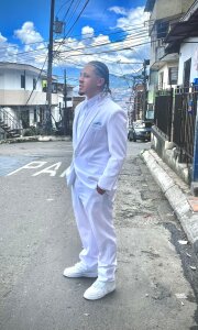 STEINER_01 Public Pic 6