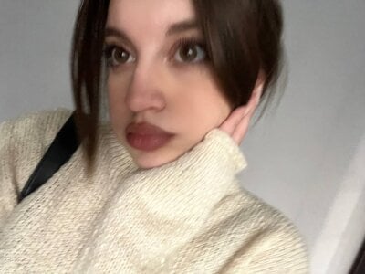 AdelaRowlins Public Poză 8