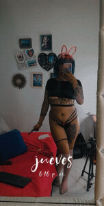 puepleholly hornyy Poză 2