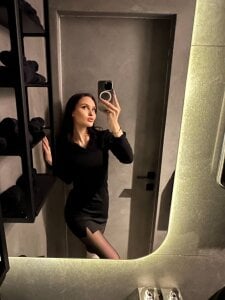 ti_llama Public  8টি ছবি