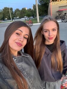 MorteBelle Bella and Monica Foto 4